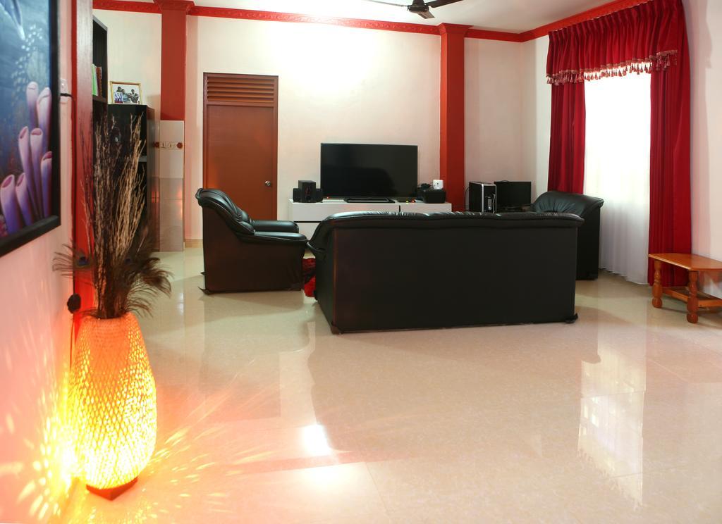 Equa Reef Maldives Hotel Addu Atol Buitenkant foto
