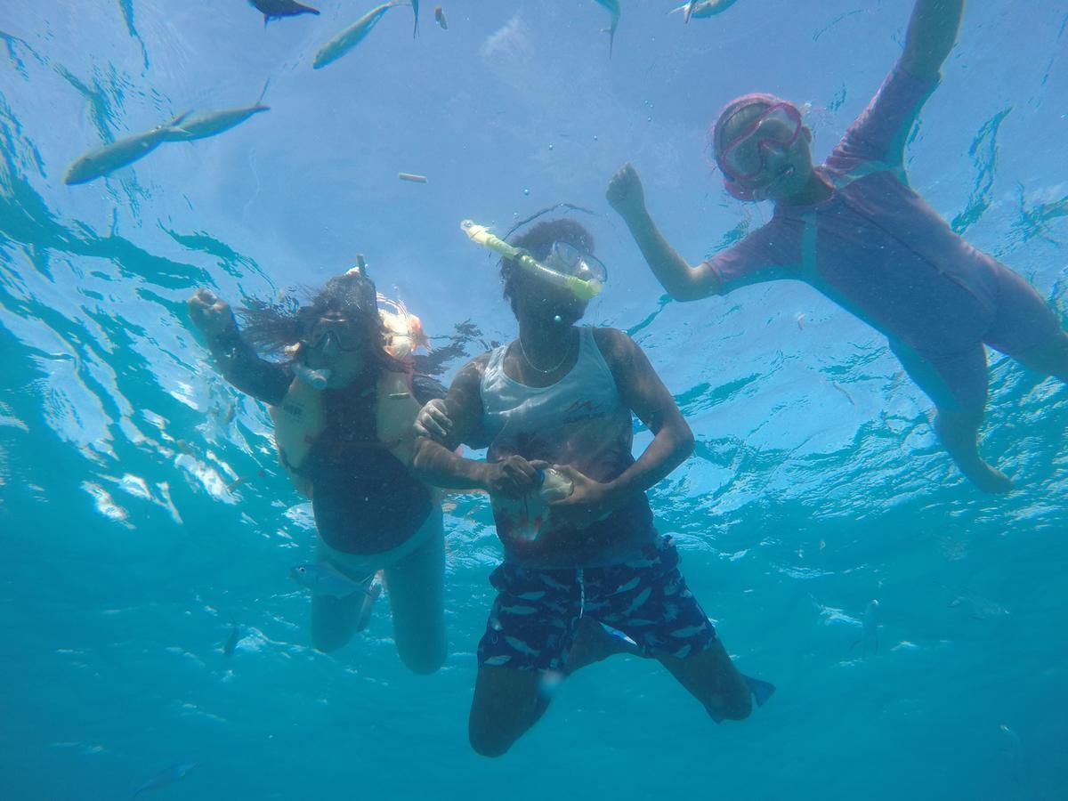 Equa Reef Maldives Hotel Addu Atol Buitenkant foto