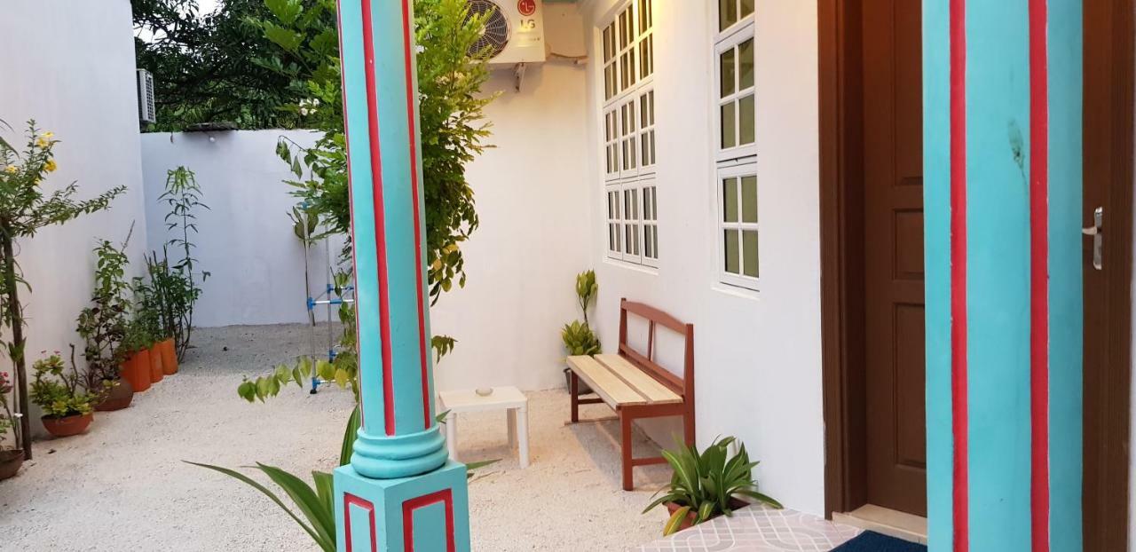 Equa Reef Maldives Hotel Addu Atol Buitenkant foto